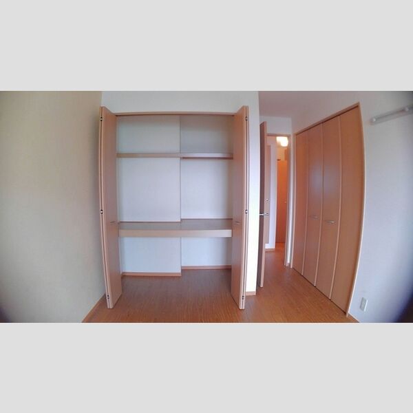 パピヨン四谷 収納