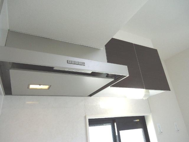 アンビシャス千葉城前301号室 キッチン