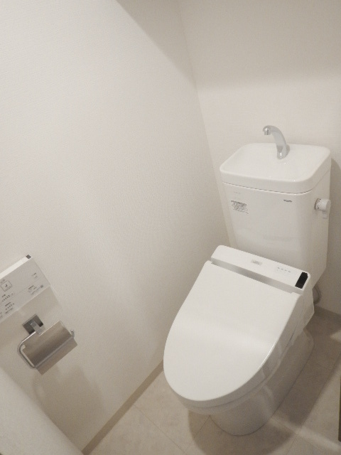 ガーラ・グランディ木場 落ち着いた色調のトイレです