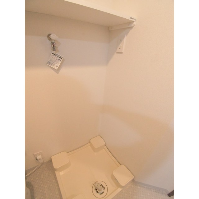 ＧＥＮＯＶＩＡ東中野ｓｋｙｇａｒｄｅｎ0506号室 室内洗濯機置場