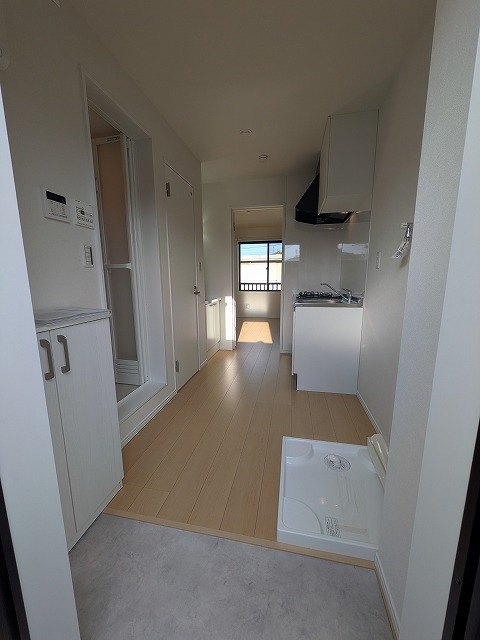 ムメ高柳(E-218)2階 玄関