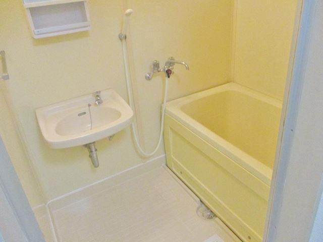 ヒルズ・フジサワ2階 お風呂