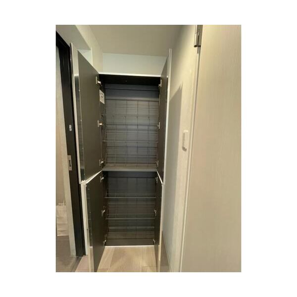 VISTA　MAGOME101号室 玄関