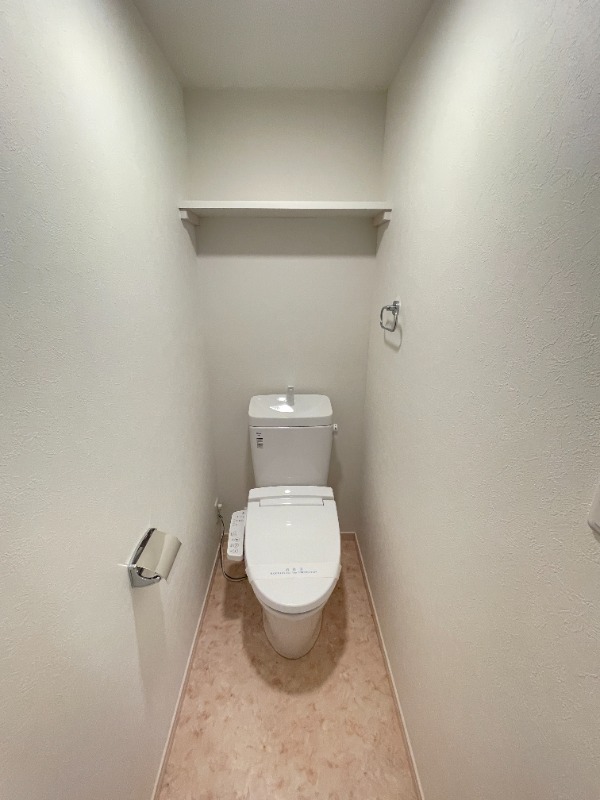 バーミープレイス大山1階 トイレ