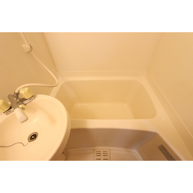 ヤマミチハイツ203号室 内観