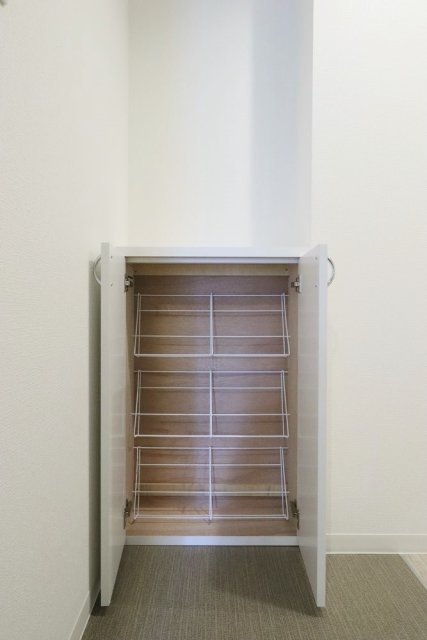 ＧＬＩＣＩＯＮ竹ノ塚1階 靴入