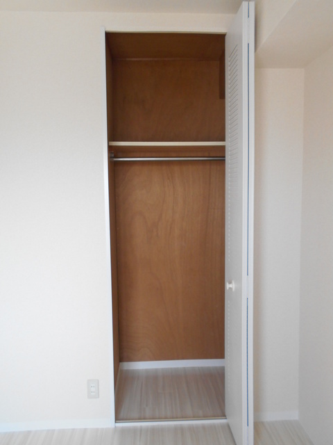 メゾンベール桜台0405号室 収納