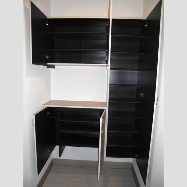 プレジール105号室 玄関