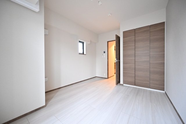 ＧＲＡＮＳＩＴＥ　ＮＡＫＡＭＥＧＵＲＯ8階 部屋その他