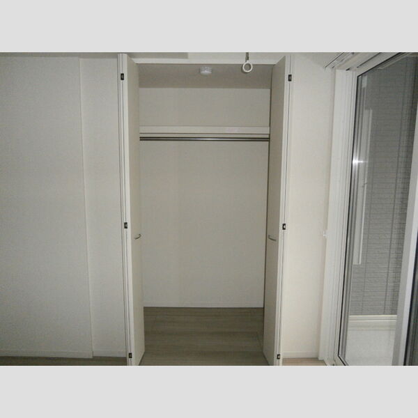 メゾン・ド・アヴニール クローゼット