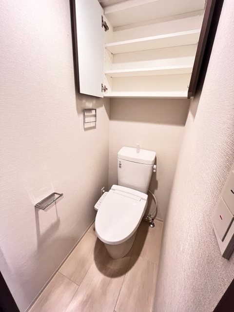 ドゥーエ板橋区役所前7階 トイレ