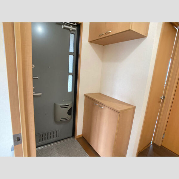 サンフルさがみ野　ABCB202号室 玄関