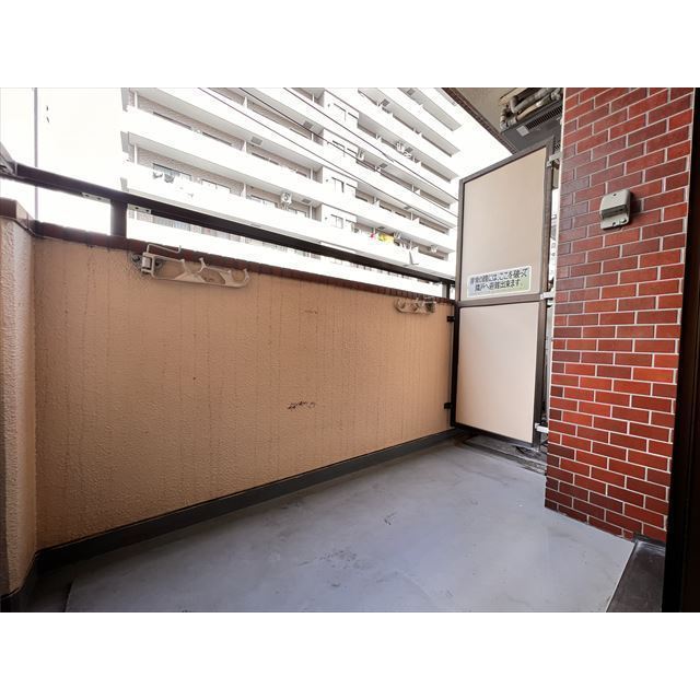 セザール第2三ノ輪305号室 北東向き・物干金具有り