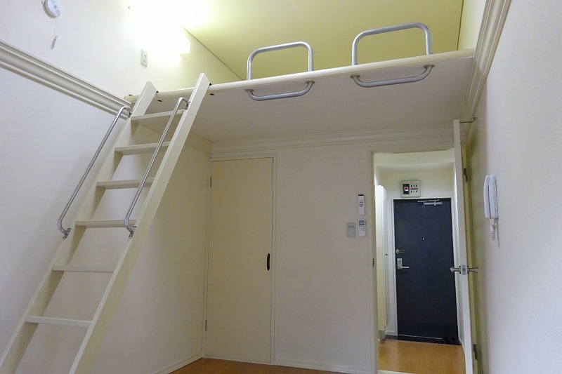 サネッチフジ1階 内観