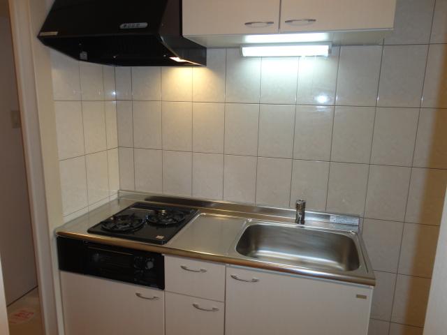 コンフォース光101号室 キッチン