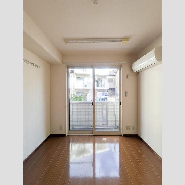 スプルース ヴィラ 居室