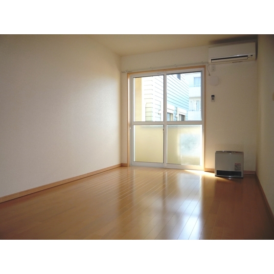 レザンヴィーゼ108号室 （画像は同タイプ別室）