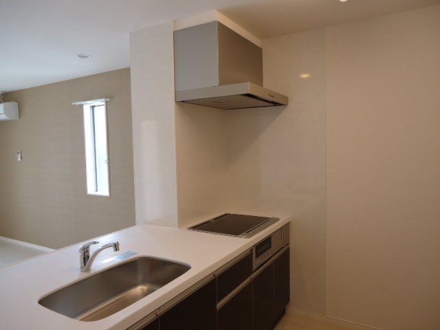 シャルマンハウス101号室 ＩＨクッキングヒーター