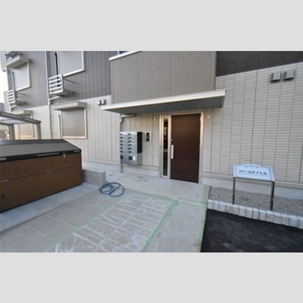 フィールドノエル エントランス