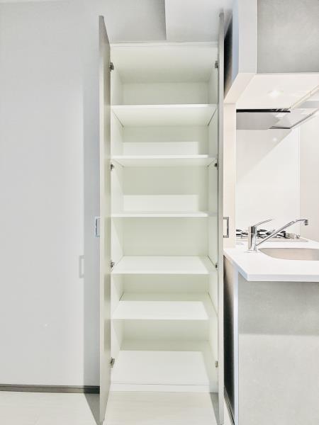 コンポジット早稲田鶴巻町4階 リビング