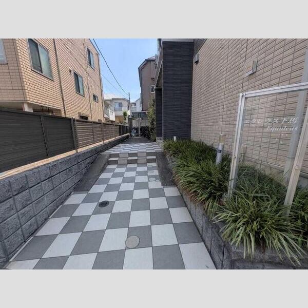 エクレウス下馬 エントランス