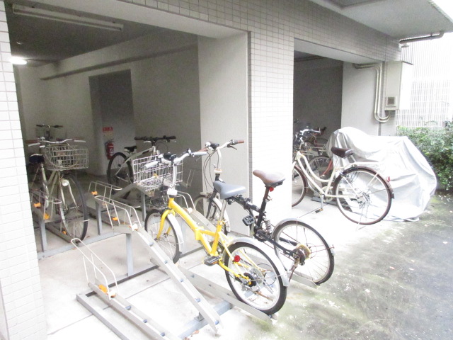 ヴェローナ多摩川201号室 同建物別部屋の参考画像