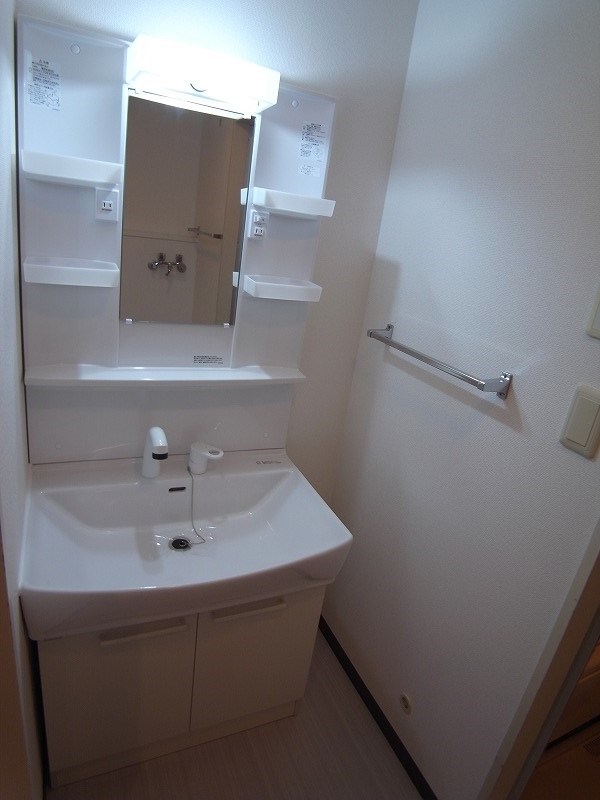 コーポレート相模原三丁目9階 洗面