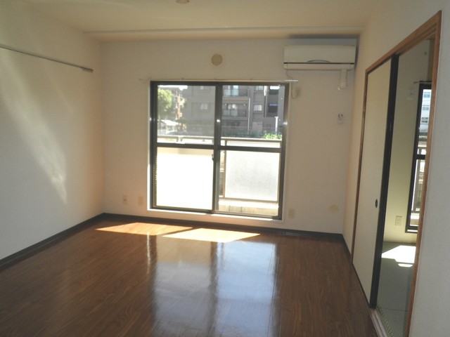 エスポワール三鷹 リビング