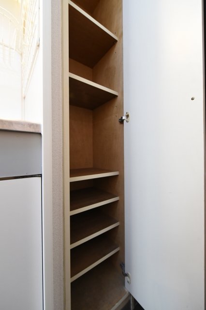 ドム雪ケ谷大塚 靴入