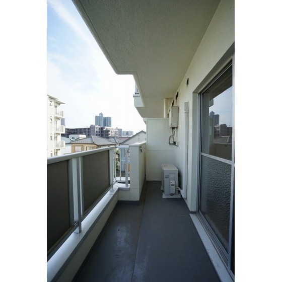 パークヒル航空公園0301号室 バルコニー