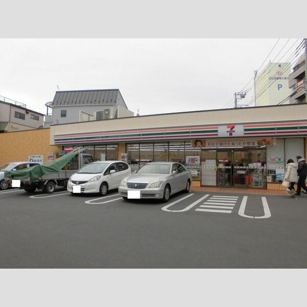 プライム メゾン102号室 セブンイレブン柴又店まで202m