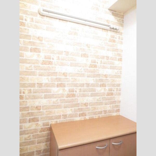 シャトレー201号室 ハンガーラック