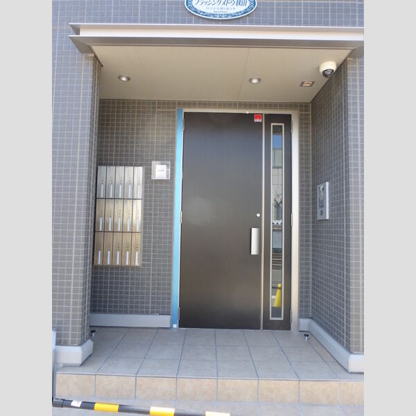 フラッシングメドウ狭山206号室 エントランス