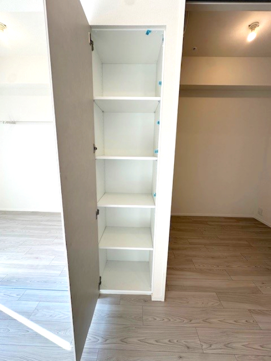 プラウドフラット日本橋馬喰町602号室 リビング収納