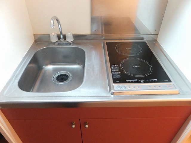 レオパレスレイフローラ キッチン