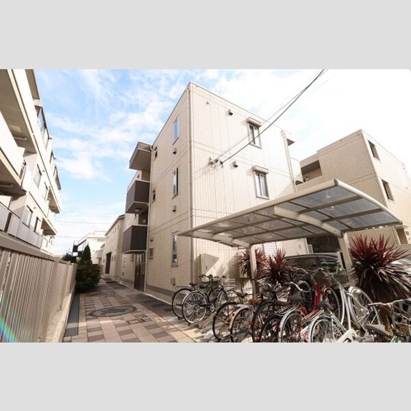 ユイマール　A101号室 外観