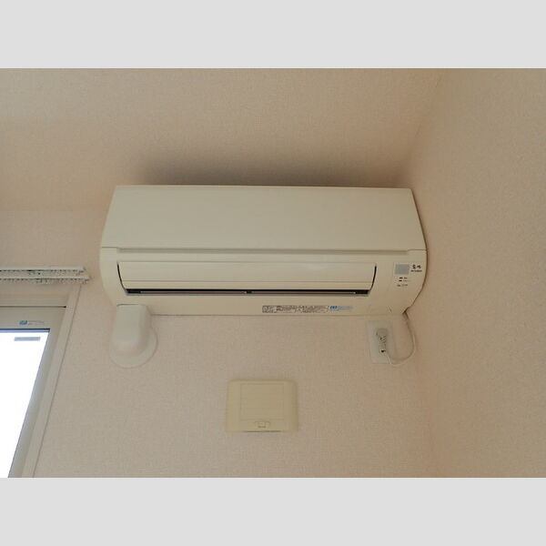 ヒルズ・カーリアA エアコン