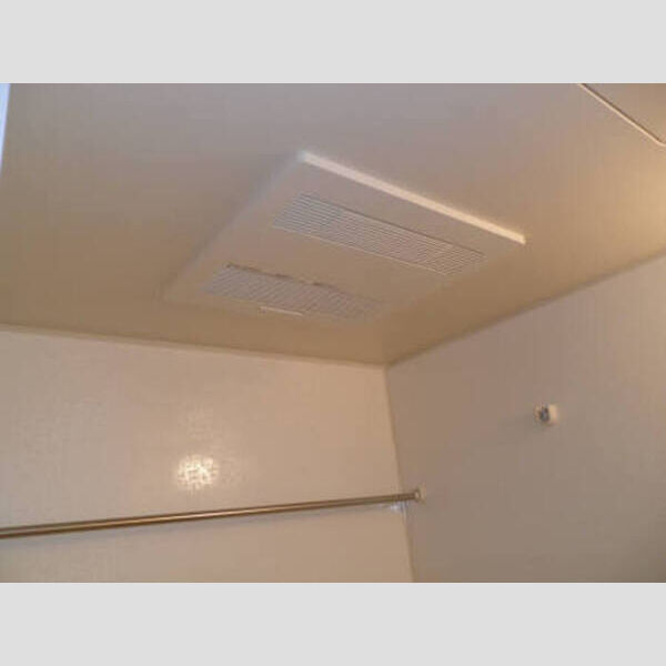 Espoir403号室 浴室換気乾燥機