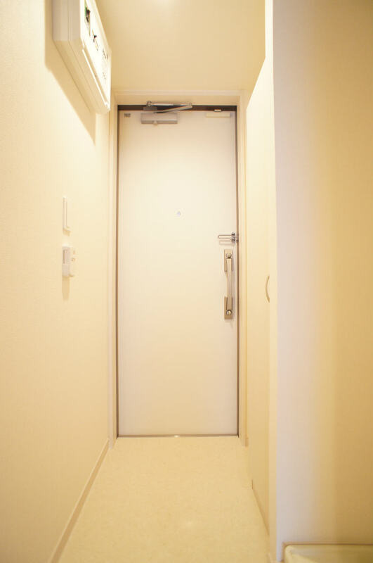 リブリ・グランツ武蔵中原 玄関