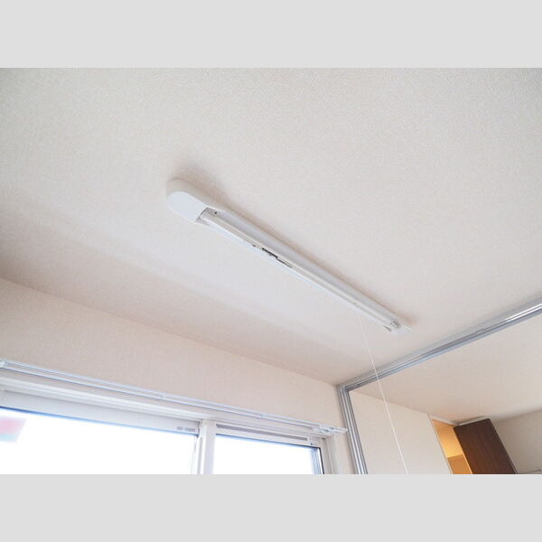 Amour303号室 室内物干し