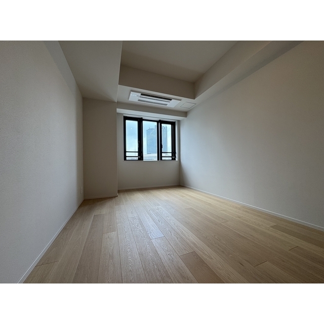 ザ・パークハウス千代田六番町804号室 洋室8.1帖　2025年9月撮影