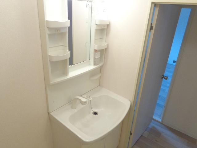 サンセヴィラージュ103号室 洗髪洗面化粧台