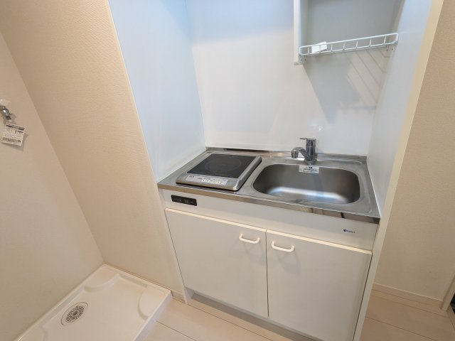 ブロッサムテラス下丸子401号室 キッチン