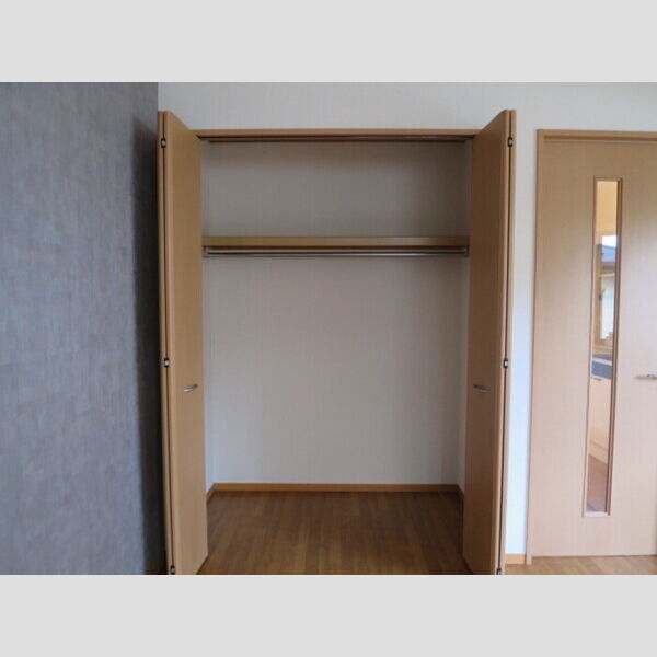グリーンヴィレッジ 居室収納