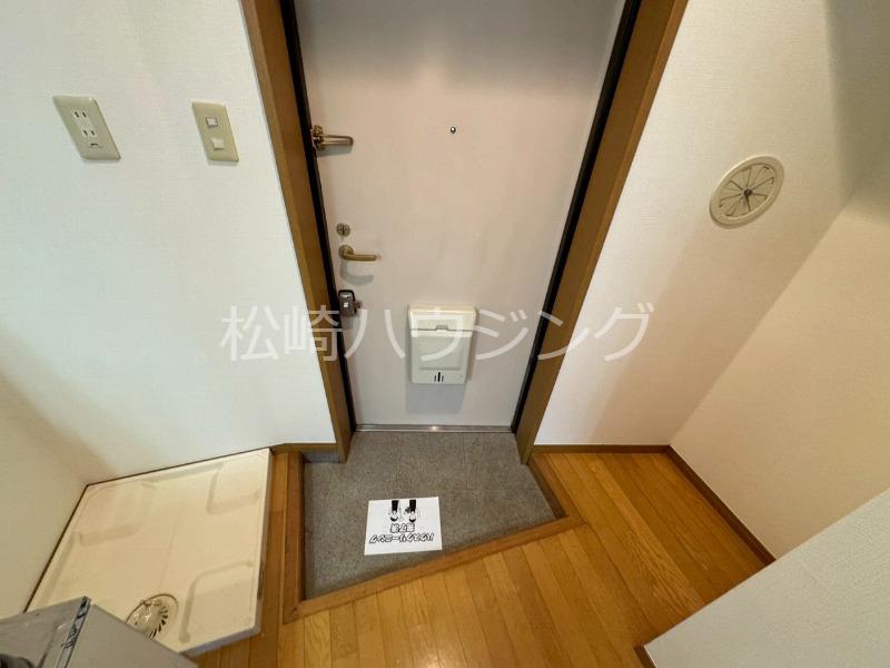 ランドブリッジ中野Ⅱ2階 玄関