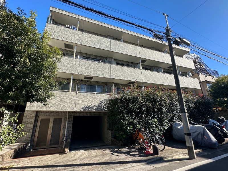 Verona池袋本町Lussoの外観画像