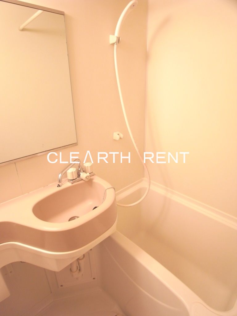 新中野スカイレジテル 清潔感のある浴室