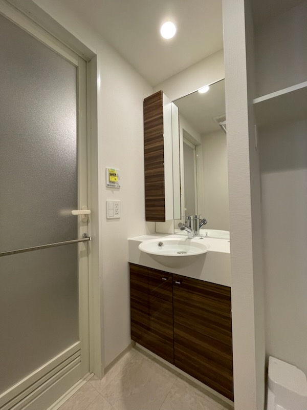 ガーラ・ステーション川崎久地2階 同建物別部屋の参考画像