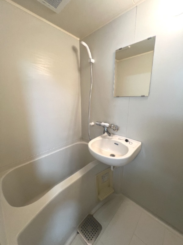 シャンテ・トーゲン1階 お風呂