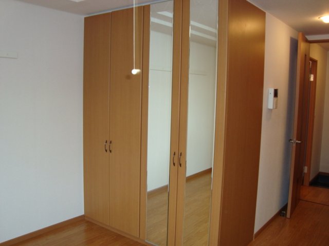 アランフェス クローゼット③